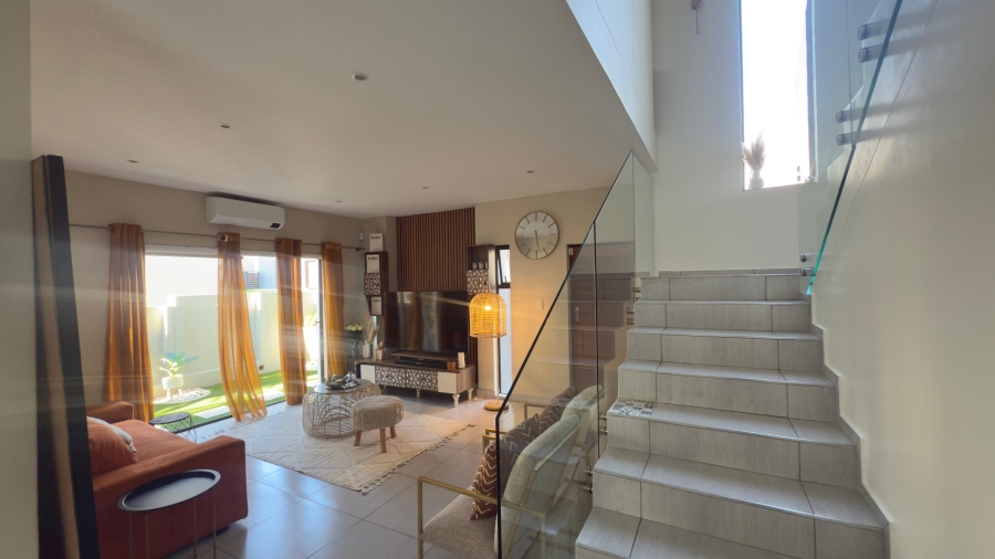 To Let 3 Bedroom Property for Rent in Fourways Gauteng