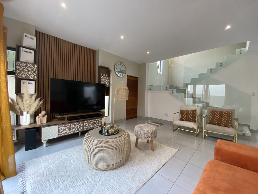 To Let 3 Bedroom Property for Rent in Fourways Gauteng