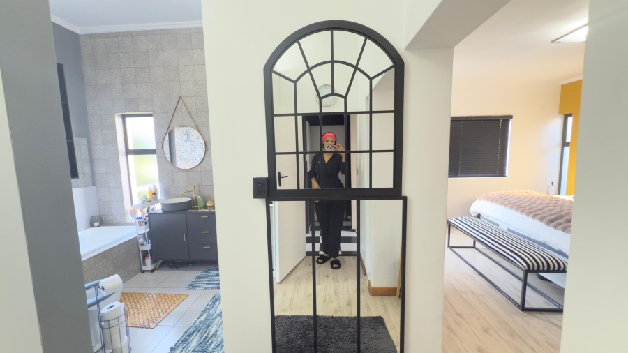 To Let 3 Bedroom Property for Rent in Fourways Gauteng