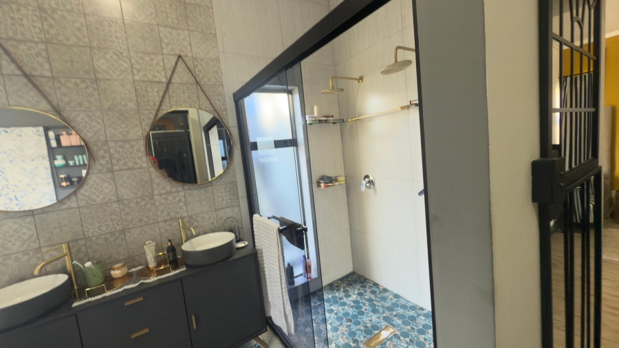 To Let 3 Bedroom Property for Rent in Fourways Gauteng