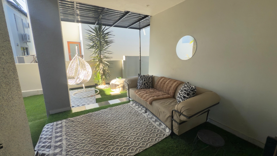 To Let 3 Bedroom Property for Rent in Fourways Gauteng