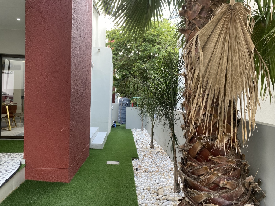 To Let 3 Bedroom Property for Rent in Fourways Gauteng