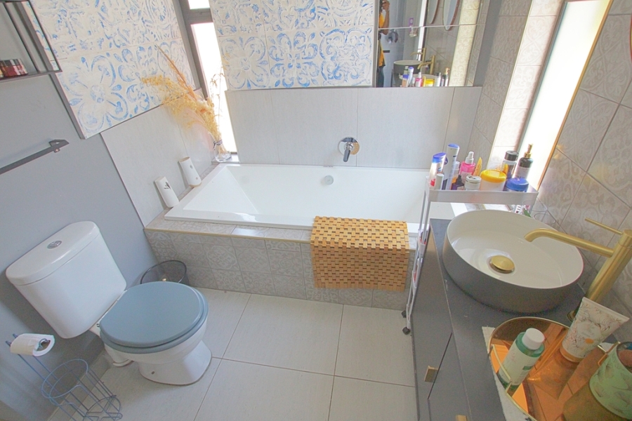 To Let 3 Bedroom Property for Rent in Fourways Gauteng