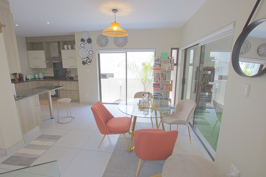 To Let 3 Bedroom Property for Rent in Fourways Gauteng