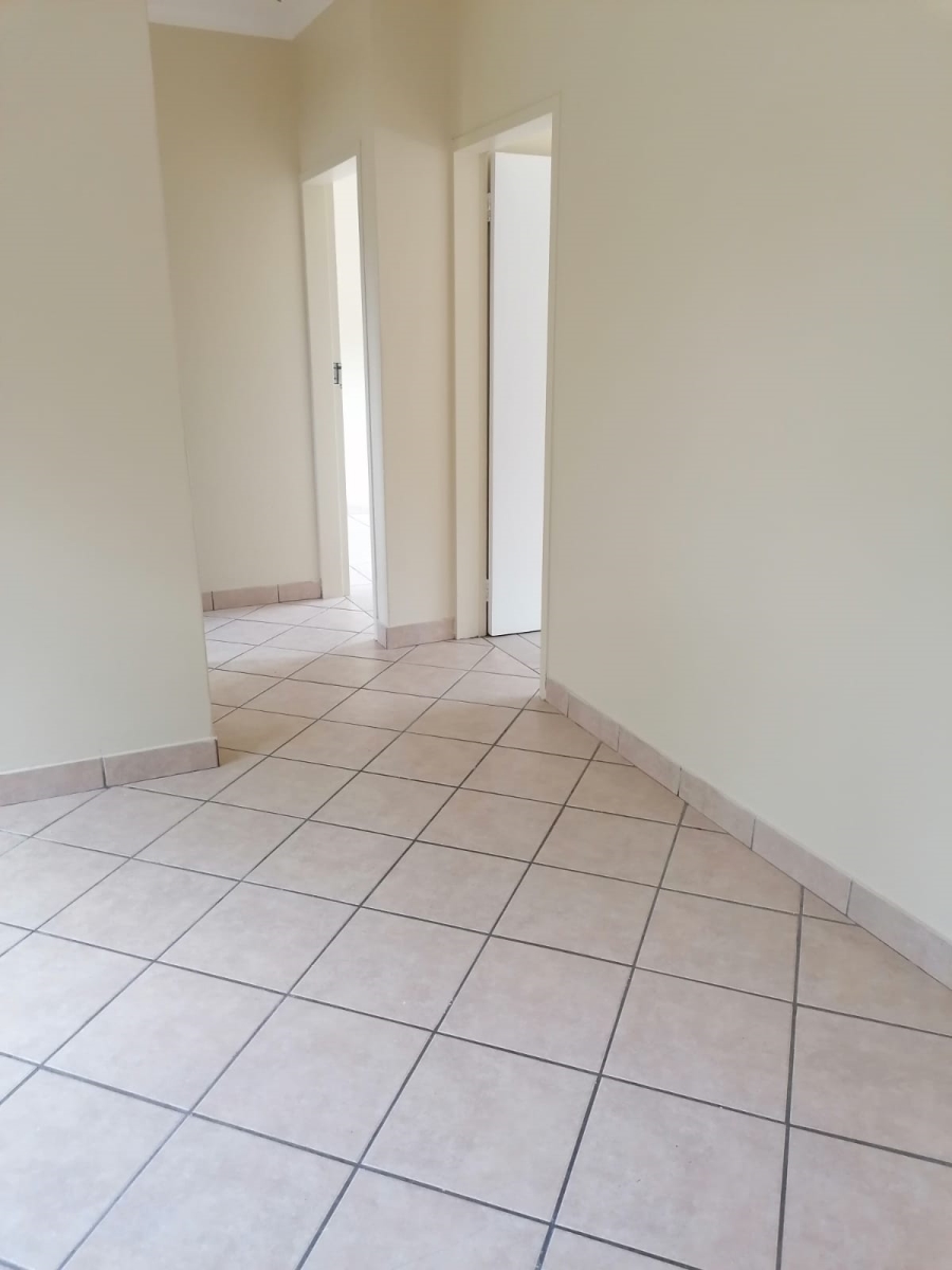 To Let 2 Bedroom Property for Rent in Country View Gauteng