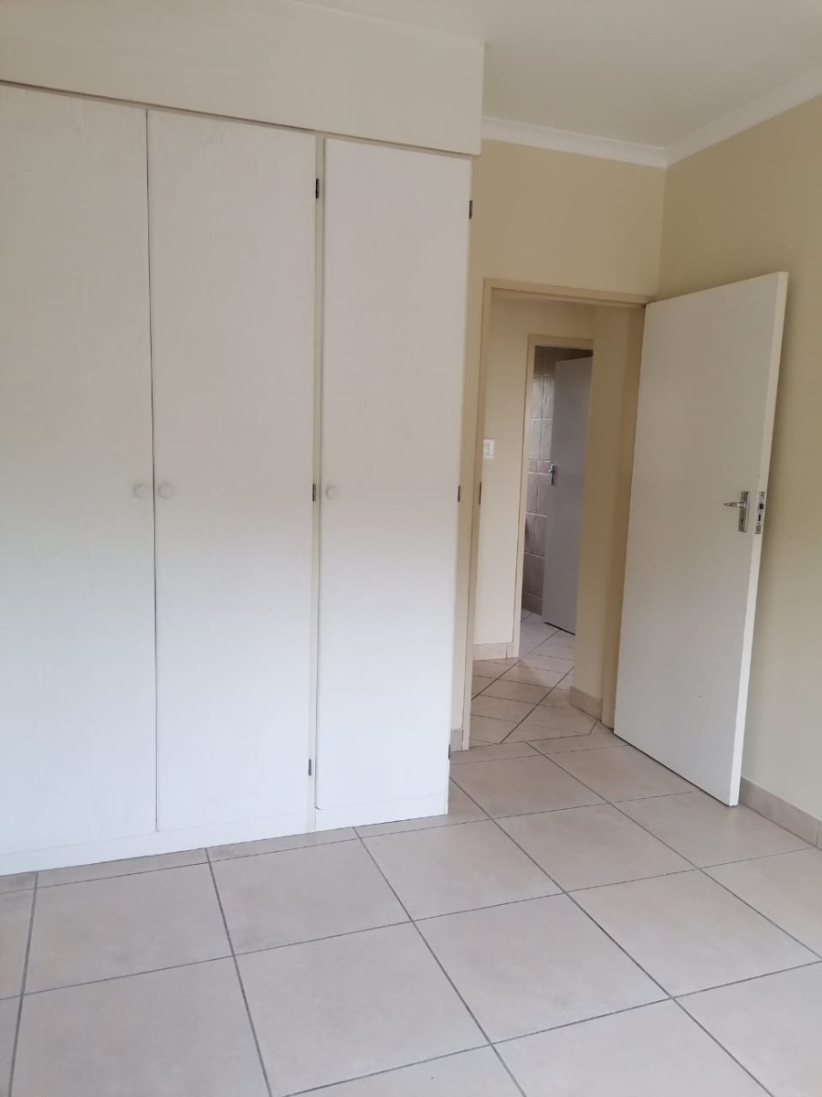 To Let 2 Bedroom Property for Rent in Country View Gauteng