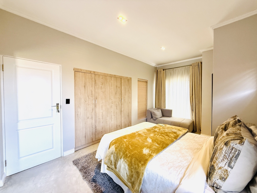 To Let 5 Bedroom Property for Rent in Kyalami Gauteng