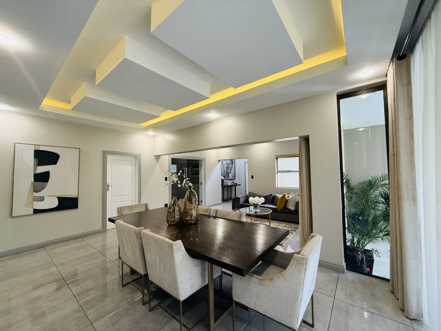 5 Bedroom Property for Sale in Kyalami Gauteng