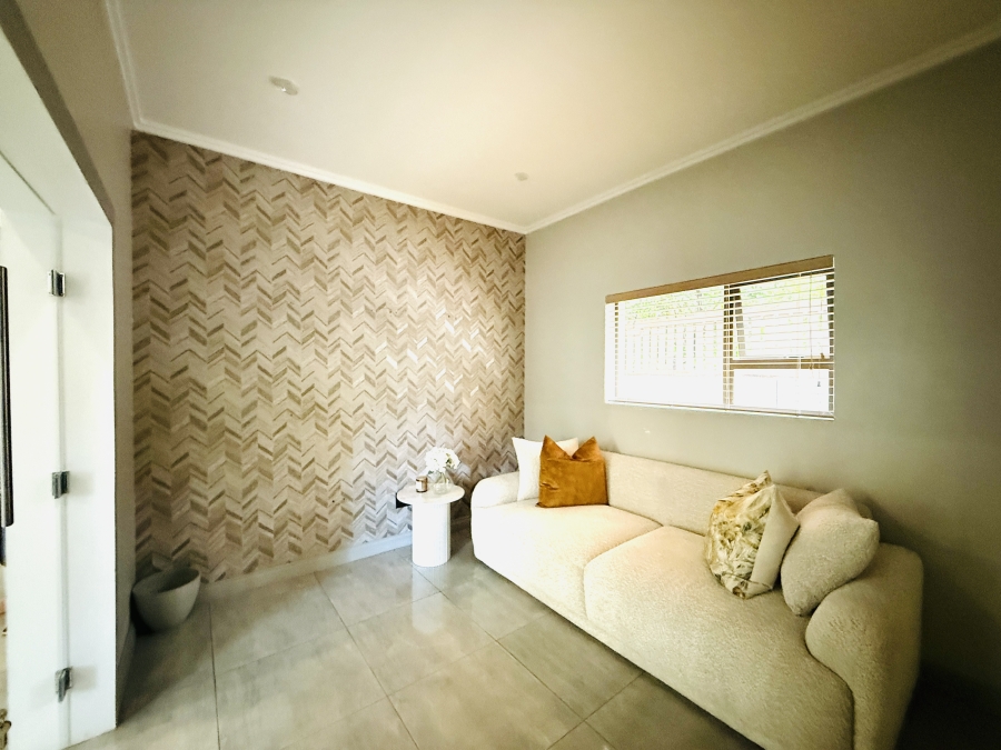 5 Bedroom Property for Sale in Kyalami Gauteng