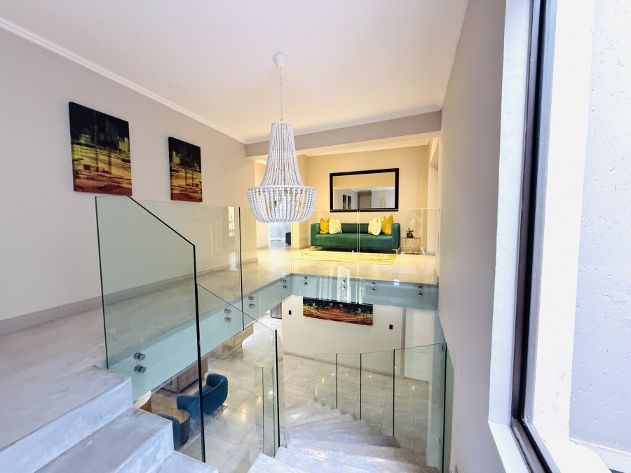 5 Bedroom Property for Sale in Kyalami Gauteng