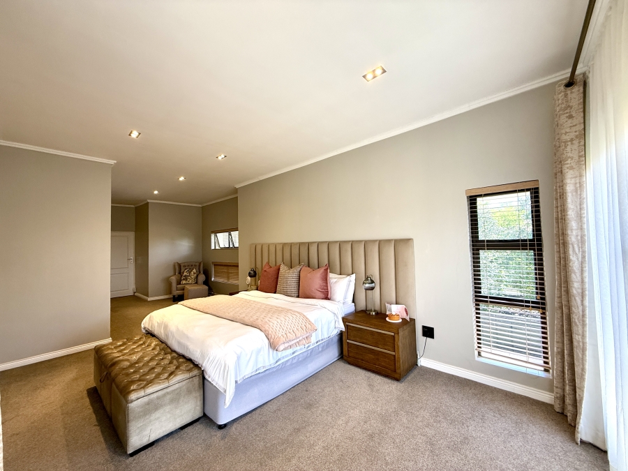 5 Bedroom Property for Sale in Kyalami Gauteng