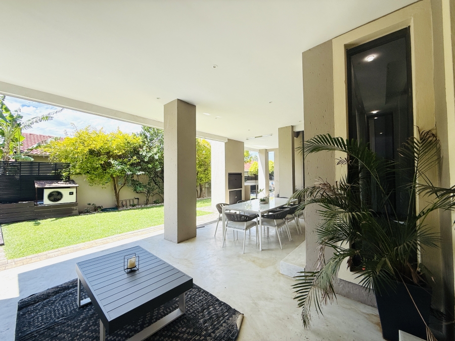 5 Bedroom Property for Sale in Kyalami Gauteng