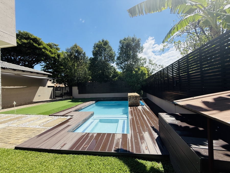 5 Bedroom Property for Sale in Kyalami Gauteng