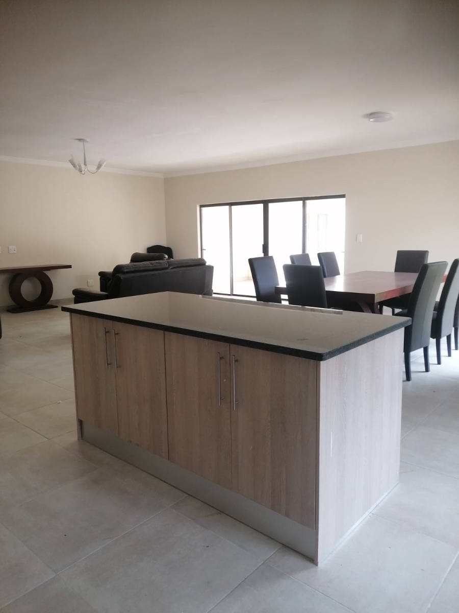 To Let 4 Bedroom Property for Rent in Kyalami Gauteng