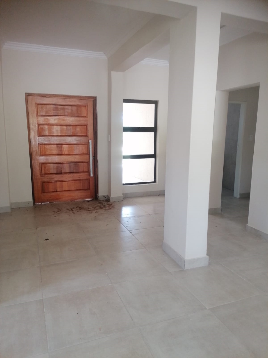 To Let 4 Bedroom Property for Rent in Kyalami Gauteng