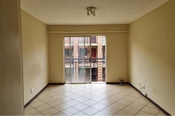 1 Bedroom Property for Sale in Noordwyk Gauteng