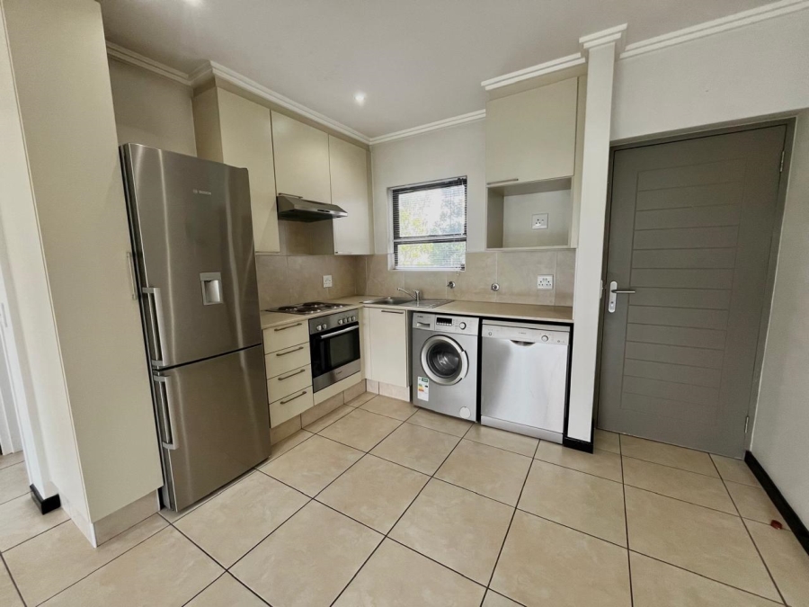 To Let 1 Bedroom Property for Rent in Lonehill Gauteng