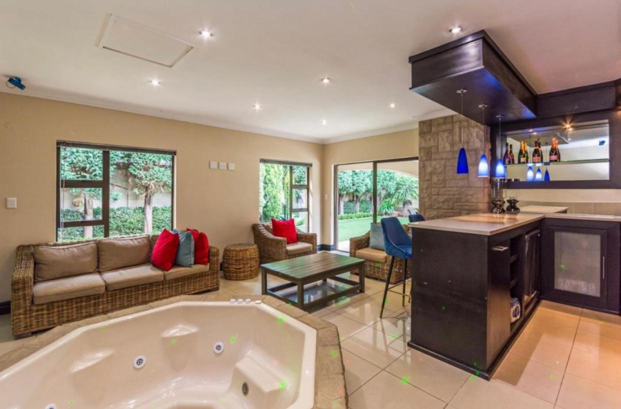 4 Bedroom Property for Sale in Eagle Canyon Golf Estate Gauteng