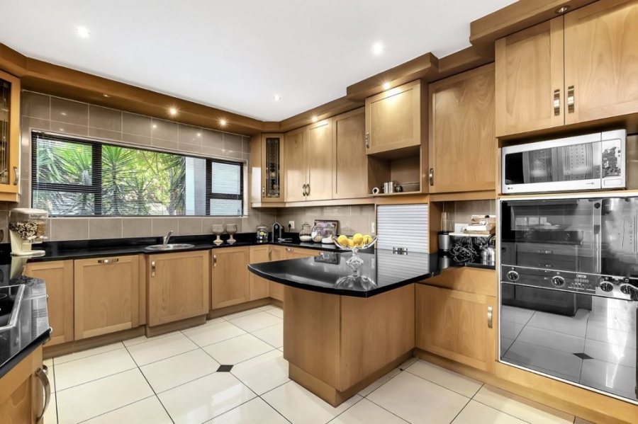 4 Bedroom Property for Sale in Eagle Canyon Golf Estate Gauteng