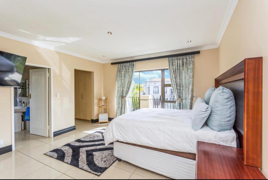 4 Bedroom Property for Sale in Eagle Canyon Golf Estate Gauteng