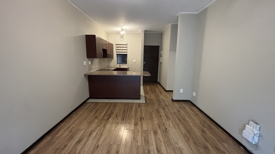 1 Bedroom Property for Sale in Jackal Creek Golf Estate Gauteng