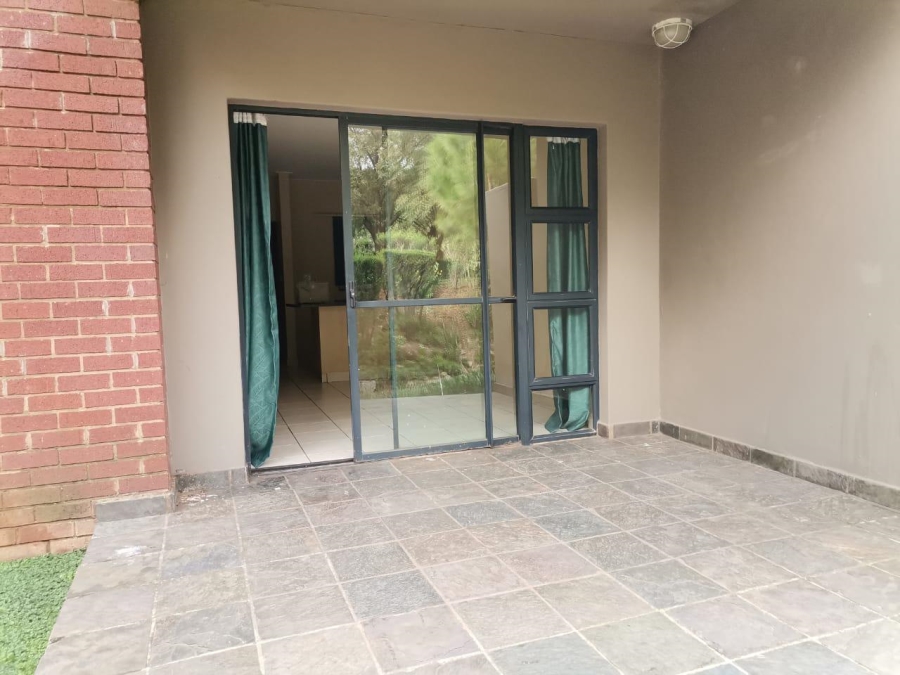 1 Bedroom Property for Sale in Jackal Creek Golf Estate Gauteng