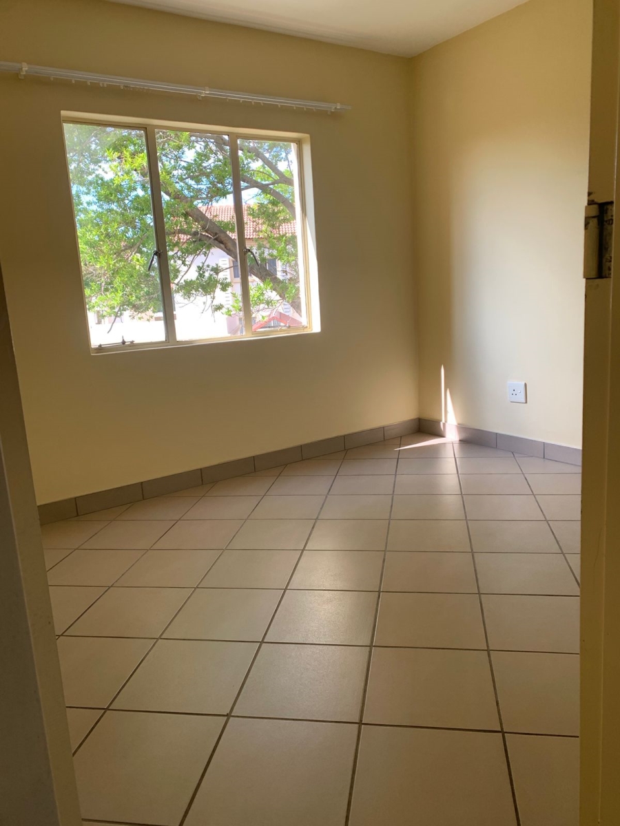 To Let 2 Bedroom Property for Rent in Country View Gauteng