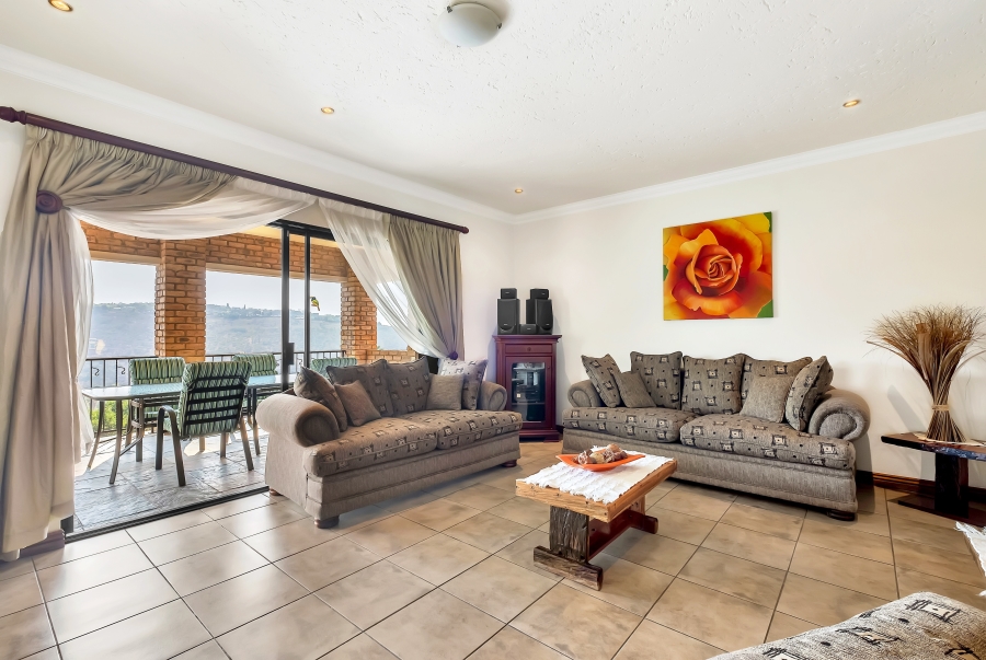 4 Bedroom Property for Sale in Helderkruin Gauteng