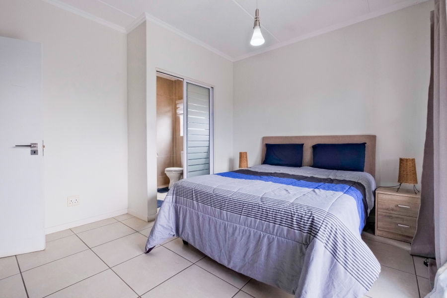 To Let 2 Bedroom Property for Rent in Westlake Eco Estate Gauteng