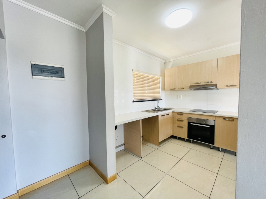 2 Bedroom Property for Sale in Carlswald Gauteng