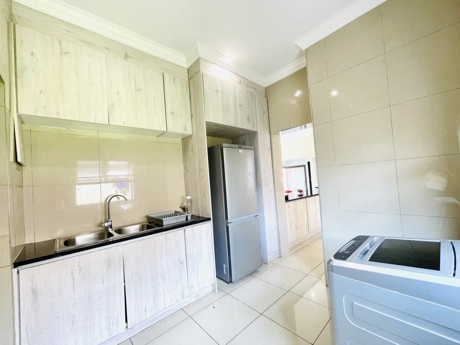 4 Bedroom Property for Sale in Kosmosdal Gauteng