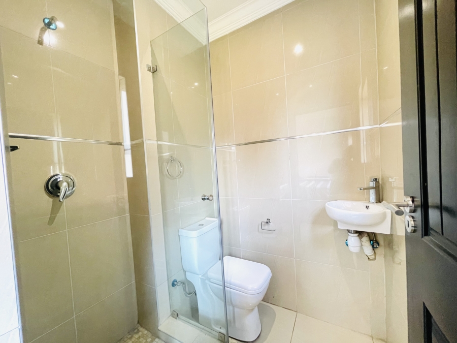 4 Bedroom Property for Sale in Kosmosdal Gauteng