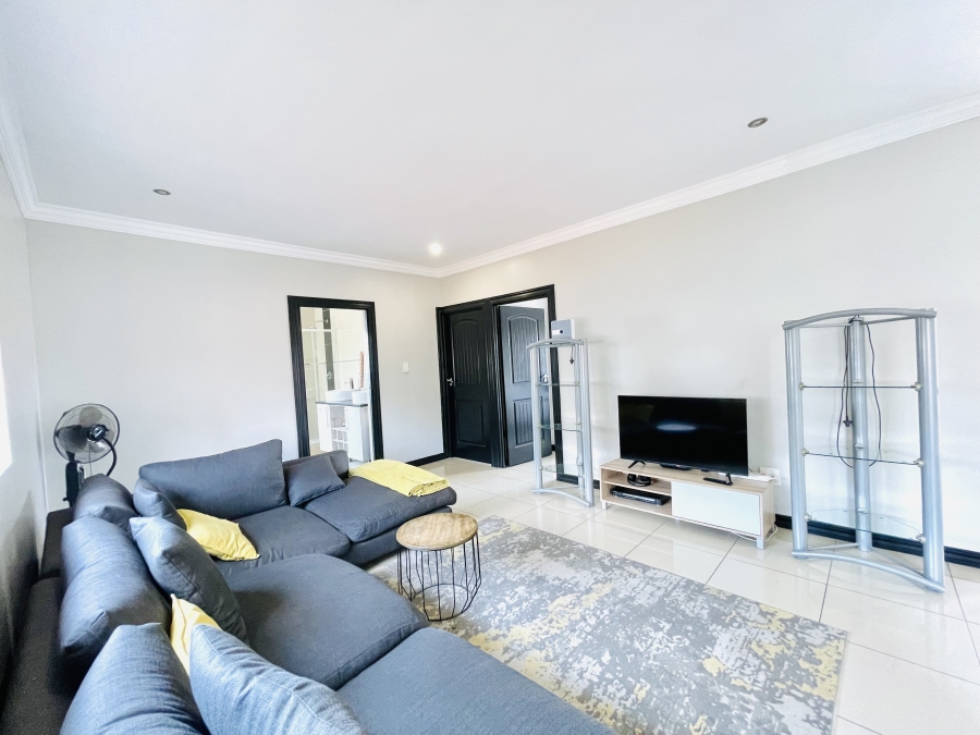 4 Bedroom Property for Sale in Kosmosdal Gauteng