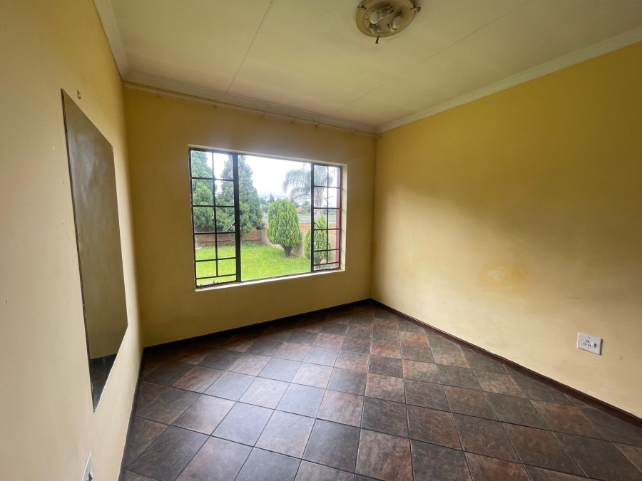 3 Bedroom Property for Sale in Thatchfield Estate Gauteng