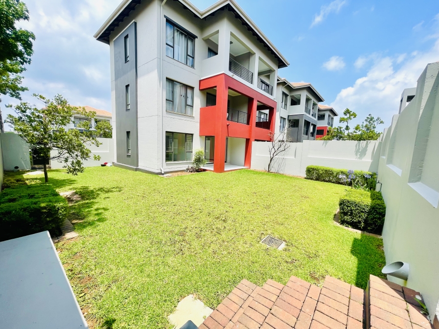 To Let 1 Bedroom Property for Rent in Fourways Gauteng