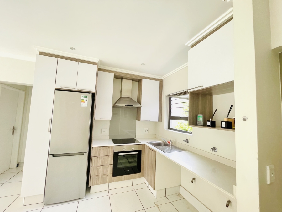 To Let 1 Bedroom Property for Rent in Fourways Gauteng