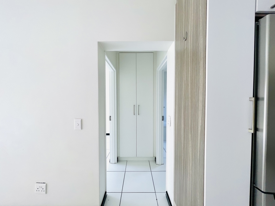 To Let 1 Bedroom Property for Rent in Fourways Gauteng