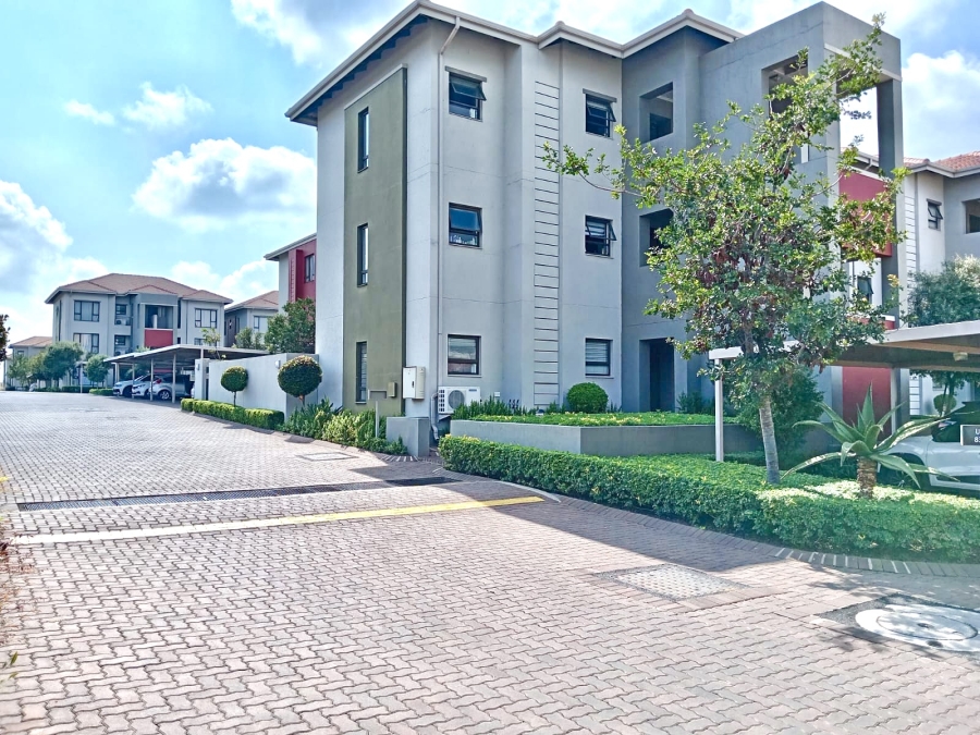 To Let 1 Bedroom Property for Rent in Fourways Gauteng