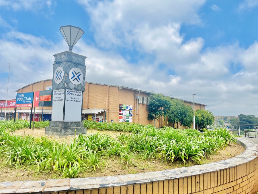 To Let commercial Property for Rent in Princess A H Gauteng