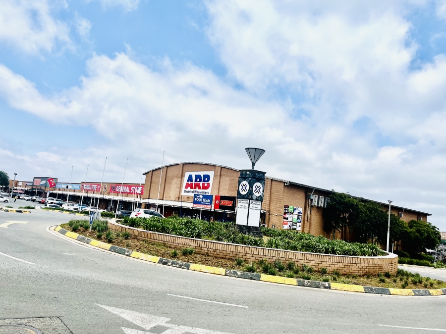 To Let commercial Property for Rent in Princess A H Gauteng