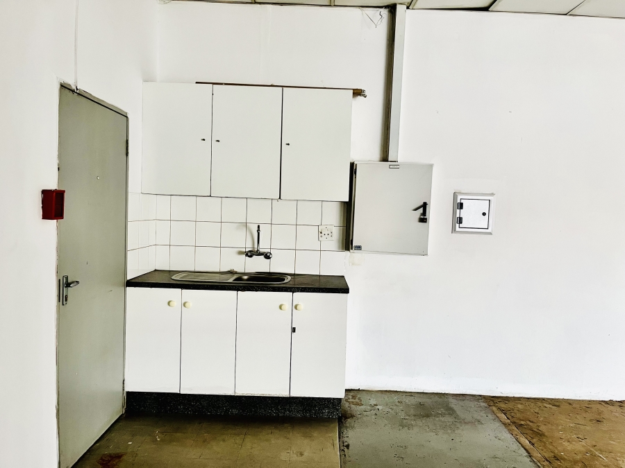 To Let commercial Property for Rent in Princess A H Gauteng