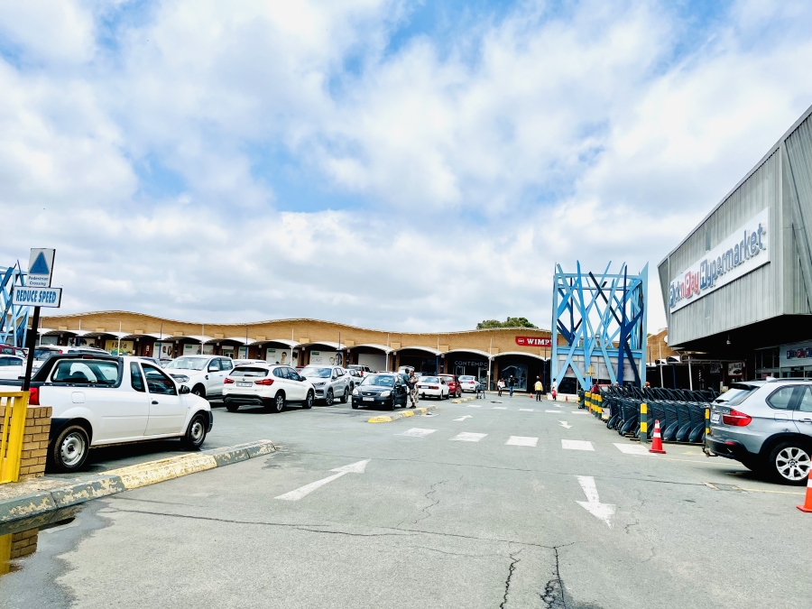 To Let commercial Property for Rent in Princess A H Gauteng