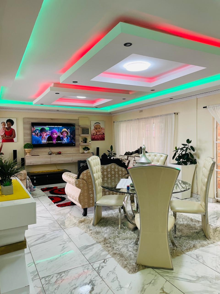 To Let 4 Bedroom Property for Rent in Horizon View Gauteng