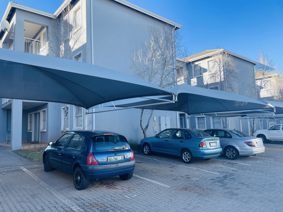 1 Bedroom Property for Sale in Ferndale Gauteng