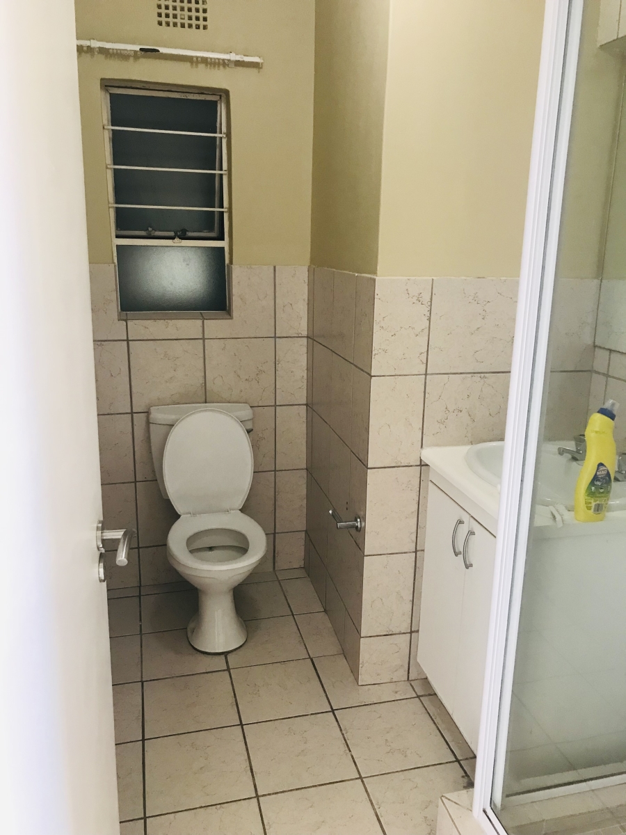 1 Bedroom Property for Sale in Ferndale Gauteng