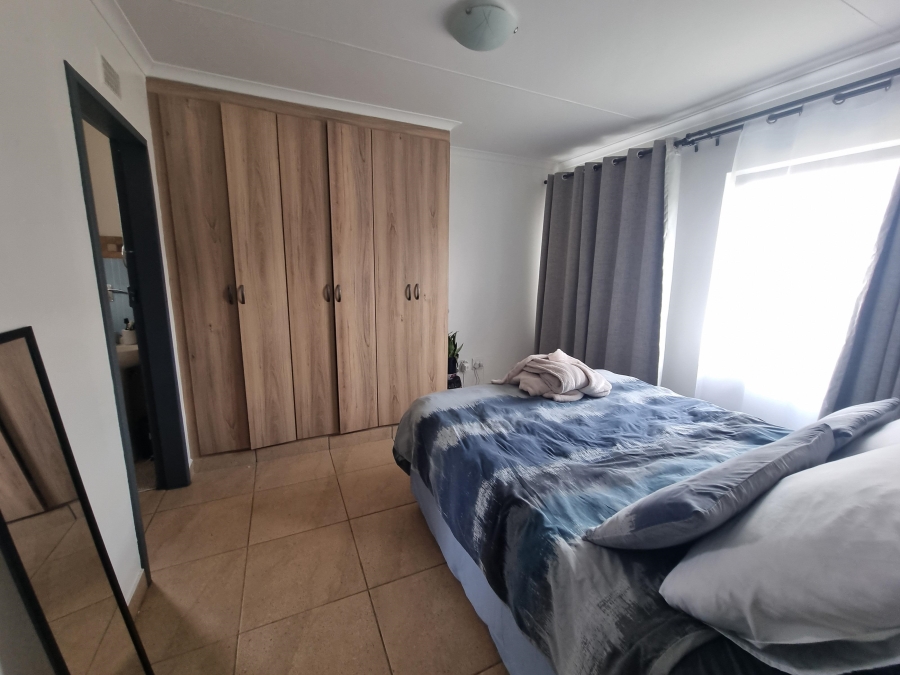 To Let 3 Bedroom Property for Rent in Witpoortjie Gauteng