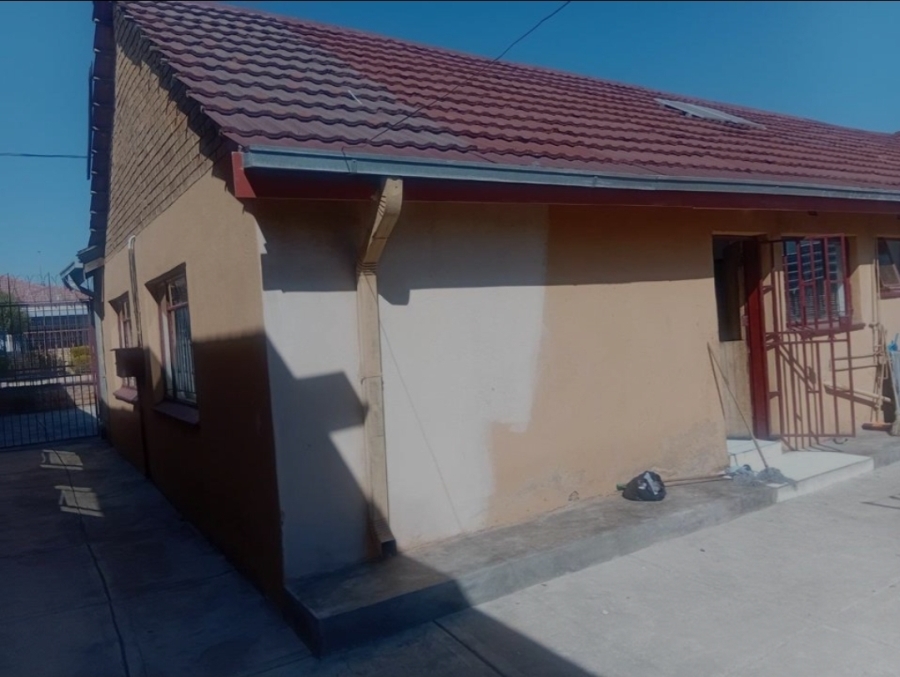 To Let 3 Bedroom Property for Rent in Soshanguve AA Gauteng