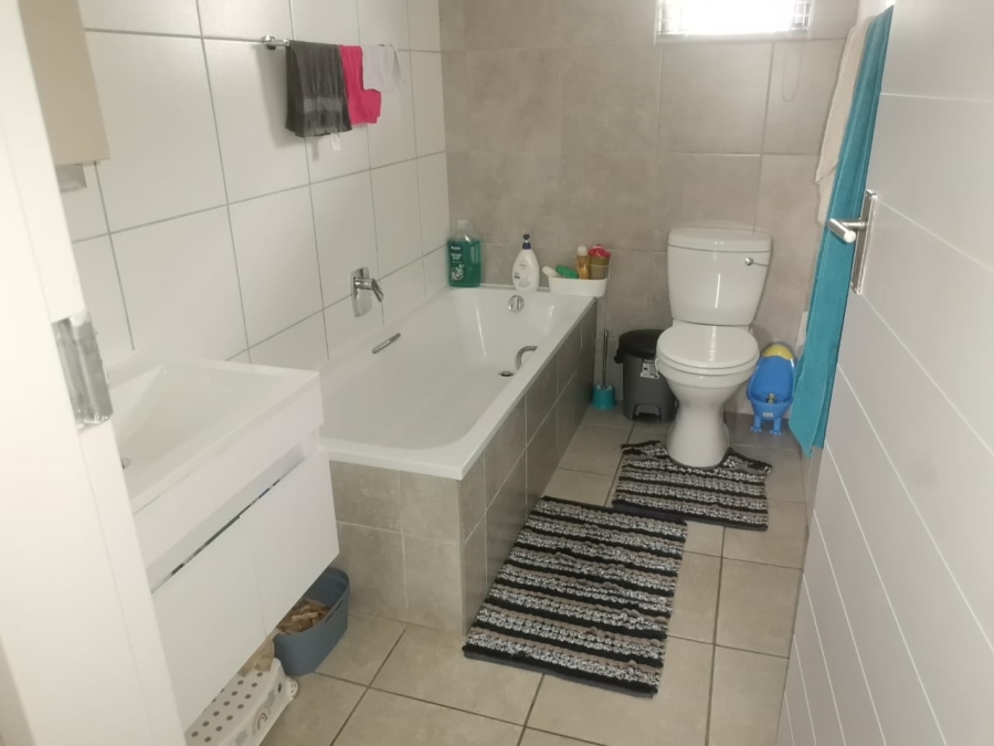 3 Bedroom Property for Sale in Lotus Gardens Gauteng