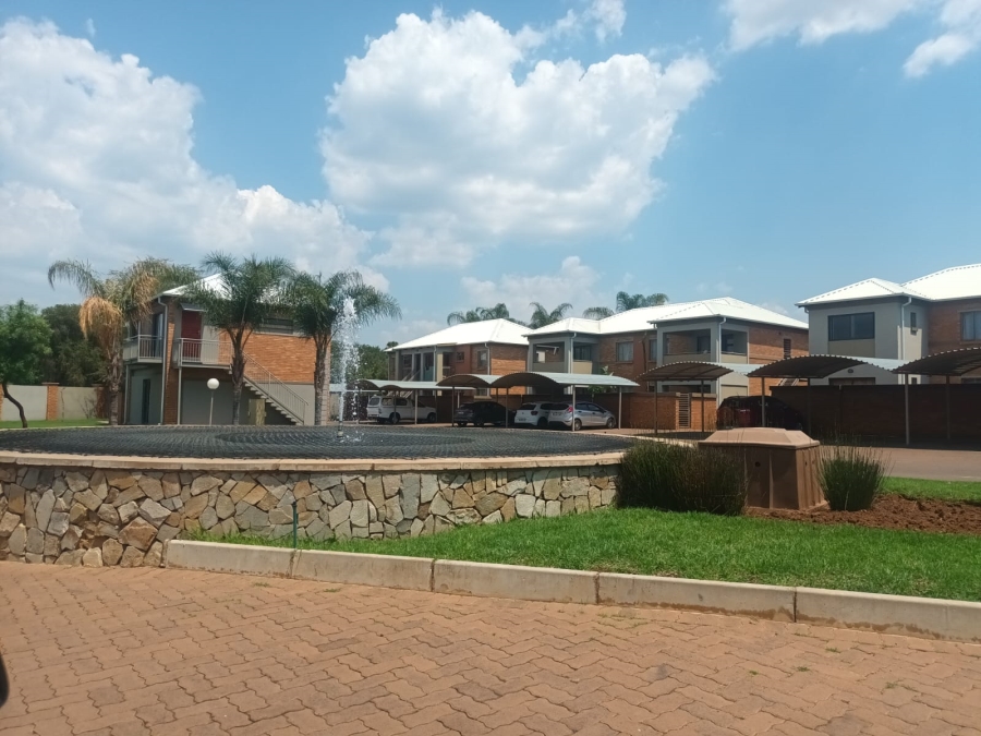 2 Bedroom Property for Sale in Andeon AH Gauteng