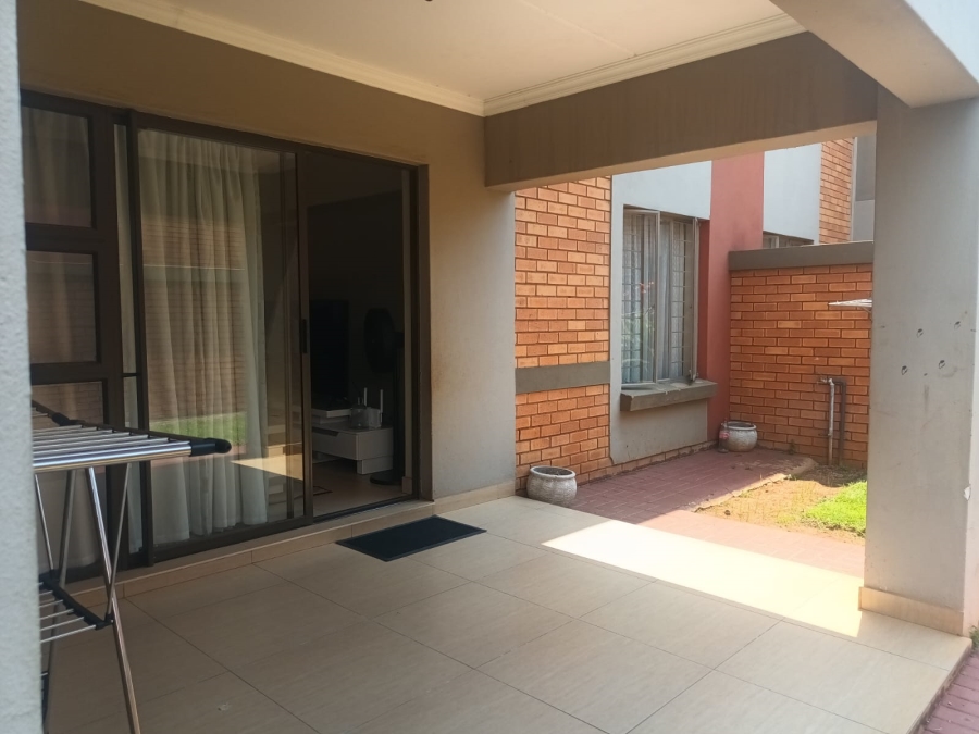 2 Bedroom Property for Sale in Andeon AH Gauteng